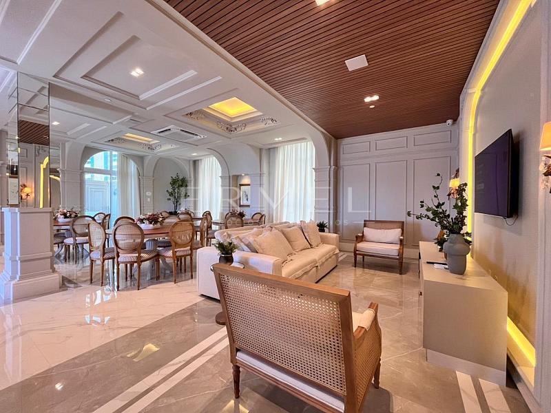 Apartamento 03 Su�tes no Centro de Balne�rio Cambori� 23