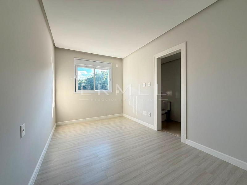 Apartamento 04 Su�tes no Centro de Balne�rio Cambori� 15