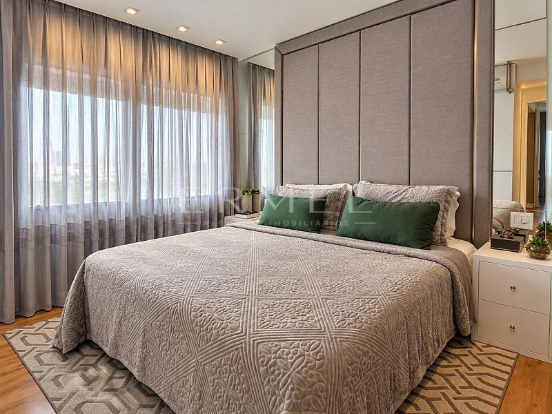 Apartamento 03 Quartos na Praia Brava em Itaja� 14