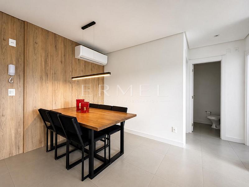 Apartamento 02 Quartos na Praia Brava em Itaja� 7
