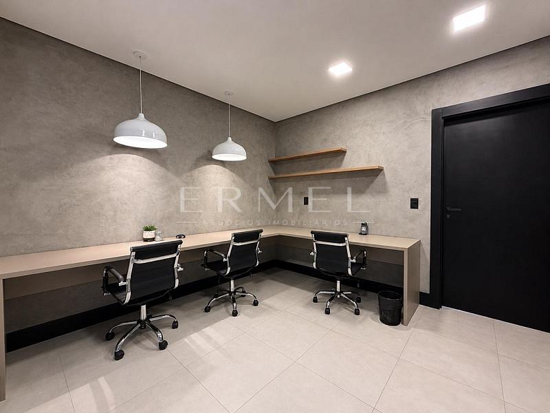 Apartamento 02 Quartos na Praia Brava em Itaja� 16