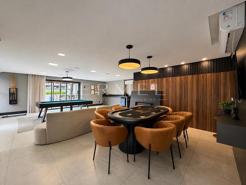 Apartamento 02 Quartos na Praia Brava em Itaja� 15