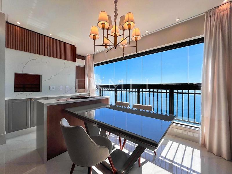 Apartamento 04 Su�tes em Porto Belo 7
