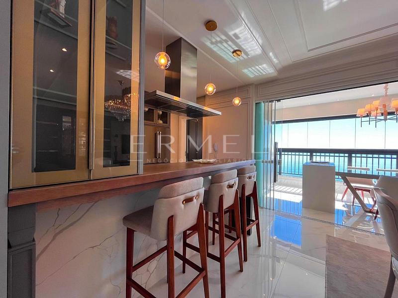 Apartamento 04 Su�tes em Porto Belo 24