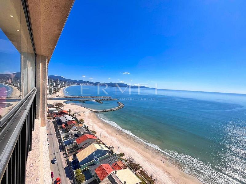 Apartamento 04 Su�tes em Porto Belo 8