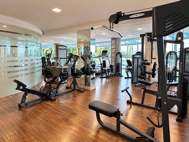 Apartamento 05 Su�tes na Barra Sul em Balne�rio Cambori� 33