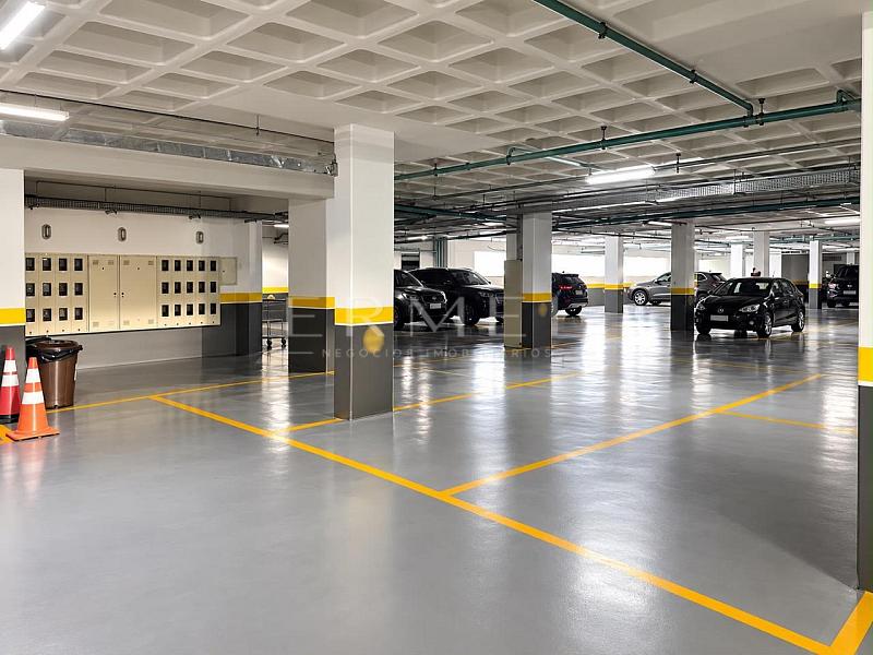Apartamento 05 Su�tes na Barra Sul em Balne�rio Cambori� 40