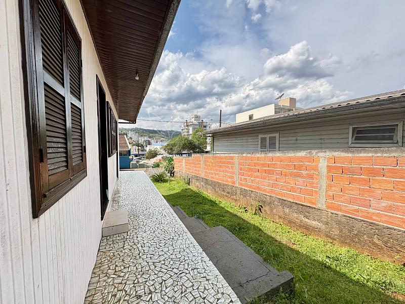 Casa / Terreno Dois Pinheiros 3