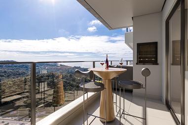 Poucos Metros do Mar