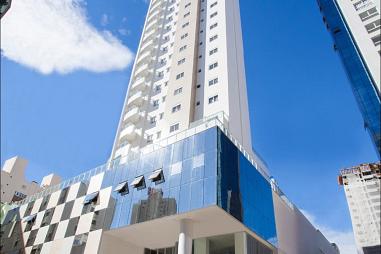 Apartamento com 3 quartos à venda, 128m², 4 banheiros, 3 garagens - Centro - Balneário Camboriú